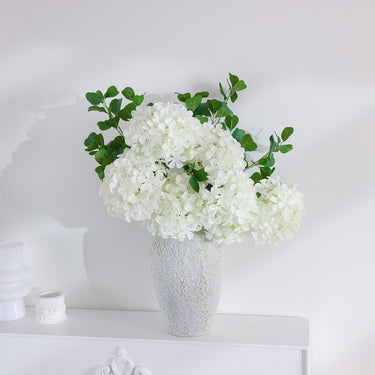 6 stems moisturising touch artificial hydrangea, white